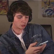 F1nn5ter is a member of famous people who are known for being a youtuber, celebrities who are 20 years old, was born in april, in the year 2000.his zodiac sign is taurus. 900 Minecraft Baes Ideas In 2021 Dream Team My Dream Team Youtubers