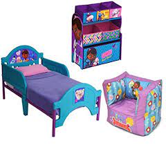 Join dottie and her friends in the fun with this doc mcstuffins toddler bedding set! Doc Mcstuffins Furniture For The Playroom And Home Webnuggetz Com Webnuggetz Com