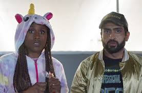 Madcap misadventure abounds in this netflix comedy about a couple that find themsevles unintentionally embroiled in a bizarre murder mystery. Netflix Reveals The Lovebirds Premiere Date New Trailer