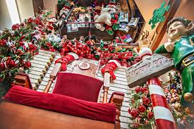 See the top reviewed local home builders in arlington, tx on houzz. 10 Christmas Stores That Are Open Year Round