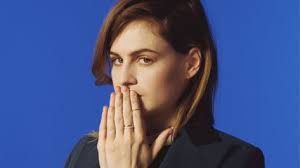 INTERVIEW. Christine and The Queens : "Nous, les femmes, nous sommes nées  dans #Metoo"