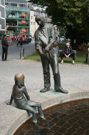 Aachen Beeldgroep Fontein De Kreislauf Des Geldes Karl Henning Foto Kunstwerk Foto S