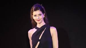 Κατερίνα λέχου, αλέκος συσσοβίτης, βίκυ σταυροπούλου, βασίλης χαραλαμπόπουλος, 'αρης σερβετάλης, αλέξης γεωργούλης, υβόννη μαλτέζου, δημήτρης. Katerina Lexoy Koitaw Th Mana Moy Poy Fysika Kai 8elw Thn Agkaliasw Kai Ais8anomai Znews