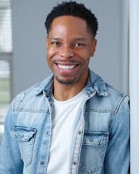 📷 🌎 Robert Mitchel Owenby Photography