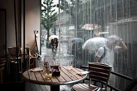 Kết quả hình ảnh cho phố núi đêm mưa