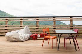 Jetzt Ist Genau Die Richtige Zeit Um Terrassendielen Zu Kaufen Angebote In Allen Weiss Holzmarkten Verschiedene Ver Terrassendielen Terrassenbelag Holzdielen