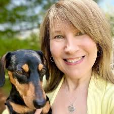 Princess Grace, the Royal Dachshund: Children's Journal: Lavender, Nancy:  Amazon.com: Books