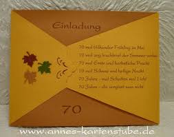 Diese Einladungen Sind Fur Einen Mann Der Im Herbst Geburtstag Hat Und Das Sind Die Tischkarten Einladung Geburtstag Einladungen Einladung 70 Geburtstag