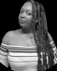 Allison Gaines's Instagram, Twitter & Facebook