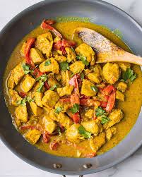 Crockpot Thai Coconut Curry Chicken Whole30 Shuangy S Kitchensink Recipe In 2020 Slow Cooker Thai Curry Coconut Curry Chicken Recipes Thai Coconut Curry Chicken