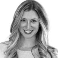 Elizabeth Kuehl's Instagram, Twitter & Facebook