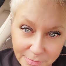 What is the best month to take an Alaskan cruise?