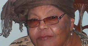 Angelique Weeks's Instagram, Twitter & Facebook