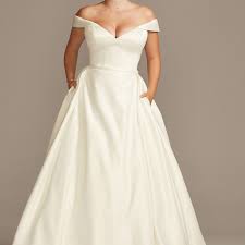 1 of 95 view all. 17 Best Simple Wedding Dresses Of 2021
