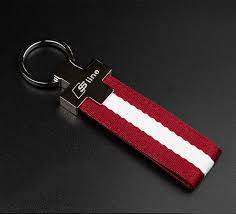 4 07 Buy Here Https Alitems Com G 1e8d114494ebda23ff8b16525dc3e8 I 5 Ulp Https 3a 2f 2fwww Aliexpress Com 2fitem 2fs Line Car Keychain Keychain Audi Cars