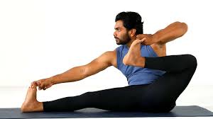 Akarna Dhanurasana The Shooting Bow Steps Benefits Learn Yogasanas Online Yoga And Kerala