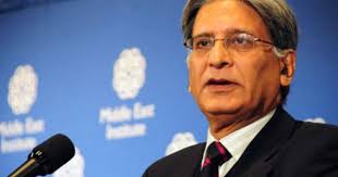 Kalsoom Nawaz Requests Me To Save Nawaz Sharif Aitzaz Ahsan Urdu News Paper Urdu News India Pakistan News
