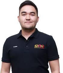 He ascended the throne on 22 november 2001, succeeding his father. Say Selangor Youth