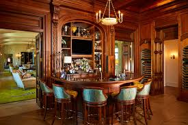 Tripadvisor'da spain restaurant & toma bar yakınlarındaki restoranlar: The Country Mansion Traditional Home Bar Tampa By Alvarez Homes Houzz