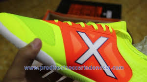 Pin Di Sepatu Futsal Munich