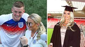 Currently, he is signed to everton where he receives $81 thousand as his weekly. Jordan Pickford Girlfriend Who Is Megan Davison England Player S Rumoured Fiancee Details Revealed