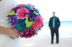 Diy instructions for a gerbera daisy wedding bouquet. Pin By Something Floral On Something Floral Floral Artistry Fresh Bridal Bouquets Bridal Bouquet Daisy Bridal Bouquet