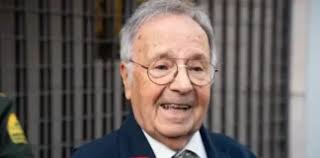 Manos Limpias anuncia nuevas pruebas en los próximos días que incriminan  también a Sánchez