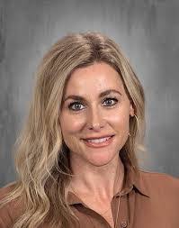 Jackie Hetrick's Instagram, Twitter & Facebook