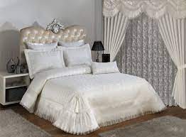 gelin yatak ortusu takimlari ve perdeli modelleri luxurious bedrooms bed spreads home decor
