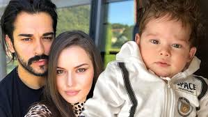 2017 yılının haziran ayında burak özçivit ile evlendi. Fahriye Evcen Ile Burak Ozcivit In Oglu Karan A 1 Milyonluk Rekor Teklif Magazin Haberleri