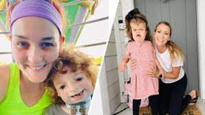 Moms are pleading for children to 'be kind' as they send their kids back to  school. Experts share how parents can help.