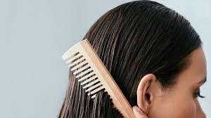 Aplicar el shampoo en el cabello mojado y masajear el cuero cabelludo hasta formar espuma. Brazylijska Keratyna Do Wlosow Z Rossmanna Odzywka Do Wlosow Za 15 Zl Ktora Wygladza Jak Prostownica