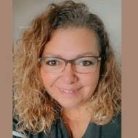 Jenni Snyder's Instagram, Twitter & Facebook