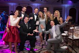 Christopher bryan harrison 1 is an american television and game show host, best known for his role as the host of the abc chris harrison. Chris Harrison
