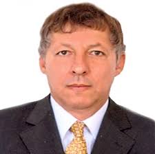 Dr. Alberto Angel Hoyos opiniones