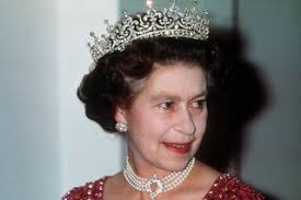 Der Schmuck von Queen Elizabeth II
