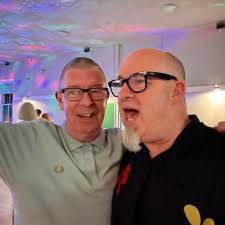 Out and about in Nanjing. Disappointed to be out obviously but I'm feeling  good 👍🏼