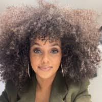 Vanessa Satterfield's Instagram, Twitter & Facebook