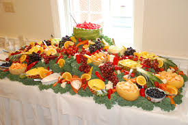 Fruit Display With Fresh Veggies Added In Fruit Displays Fruit Buffet Veggie Bars