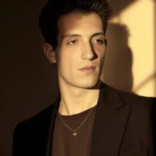 Daniel De Simone in people