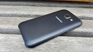 Can the smartphone justify the. Test Samsung Galaxy J1 89 99 Aldi Sud Computer Bild