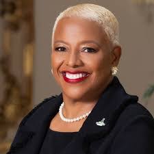 Sandra Rawlins's Instagram, Twitter & Facebook