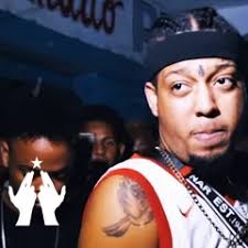 Listen to playlists featuring Secreto El Famoso Biberon Ft. MC Albertico y  El Experimento