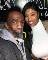 Man born without jaw finds love and marries