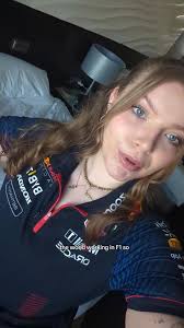 #stitch with @Bethany Eve 🤍 manifesting the dream life 🤪 #dreamjob  #workinginf1