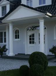 Klassische toskanische säulen, griechische säulen oder moderne eckige säulen. 12 Saulen Ideen Haus Ideen Haus Plane Haus Bauen