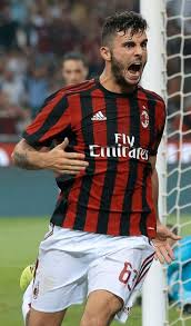 هاي كورة_ بدأ ميلان في رحلة التراجع وهذا أمر واضح للعيان في حين إن جمهور ميلان مقتنع بأن هدف الفريق الأول هذا الموسم هو العودة لدوري أبطال أوروبا.ميلان في عام 2020 خسر فقط في ثلاثة مباريات ضد إنتر, جنوى, ليل بينما ميلان في. Ø®Ù„ÙÙŠØ§Øª Hd Ù…Ù† Ù…ÙŠÙ„Ø§Ù† For Android Apk Download