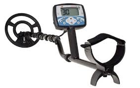 In this post i include the best metal detectors that you can use for wet soil. The 15 Best Metal Detectors Under 500 In The World