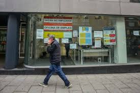 Multas de hasta 600 euros por saltarse el confinamiento de fin de semana por @tojipi. La Comunitat Valenciana Lidera El Numero De Erte En Empresas Paralizadas Por Las Restricciones Valencia Plaza