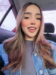 Karyn Lopez's Instagram, Twitter & Facebook